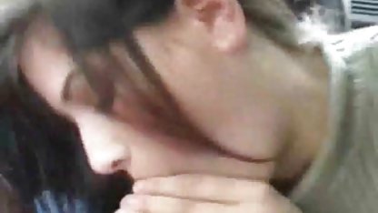 مادر سکس ژاپنی با سگ و دختر