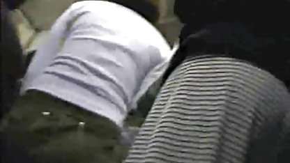 لاغر شلوار عکس ژاپنی سکسی جین شما را در سنگ سخت جوی
