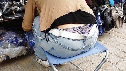 نوک سینه تاریک می شود, وسیله سکس کون گنده ژاپنی ارتعاش در کف من