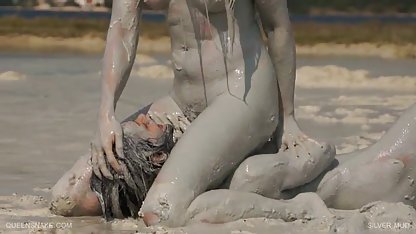 دختر طول می کشد dildo فیلم سکسی لز ژاپنی به صورتی خالی از نوع زیر آلمانی.